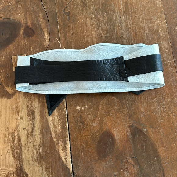 Arden B Leather Wrap Belt - Picture 2 of 7